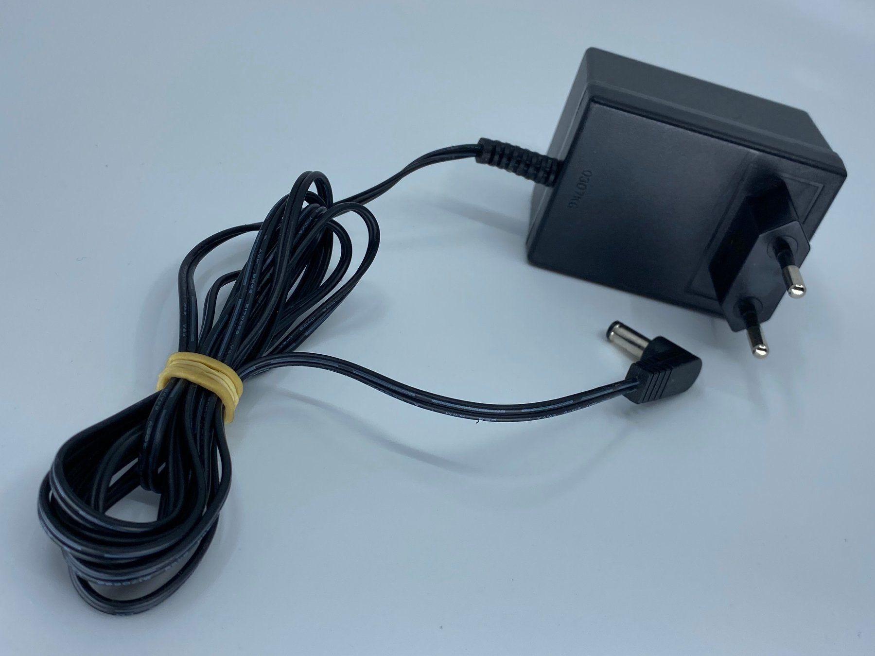 Cisco Caricabatterie: Linksys Cisco Systems Netzteil HKA-1250EC-A – Usato da Langwiesen venduto da Restposten-24 3