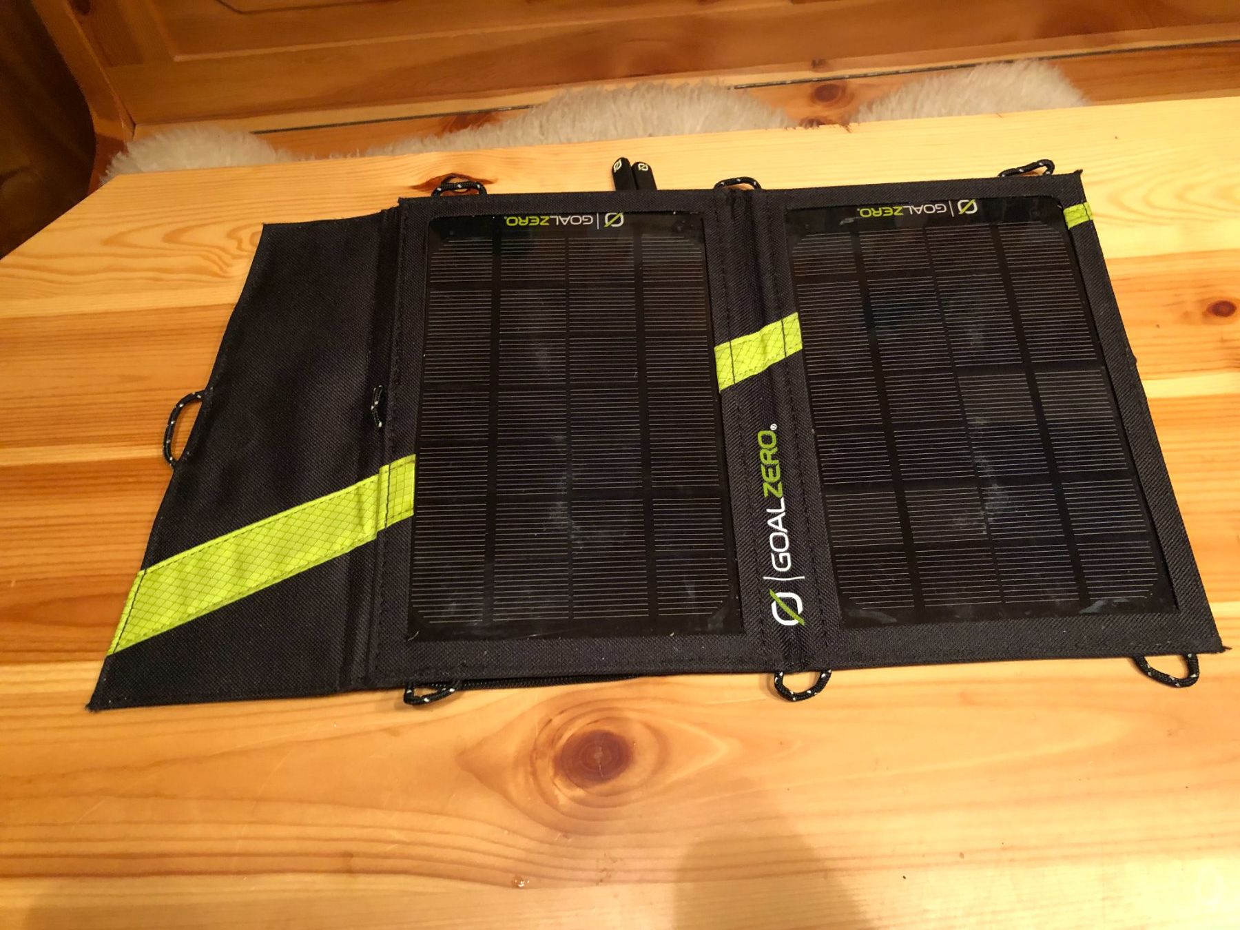 Goal Zero Solargeräte und Solarprodukte: Goal Zero - Nomad 7 - Panneau solaire 7W – Gebraucht aus Lenk-im-simmental von gui_5qh5