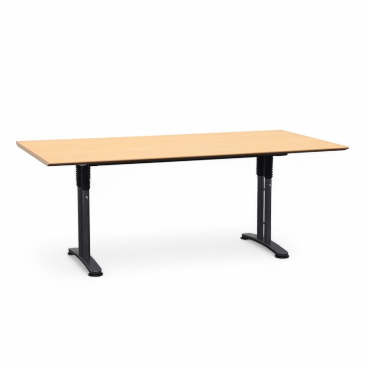 Scrivanie: Ergodata System Desk Schreibtisch – Usato da Oftringen venduto da ENOVUM 2