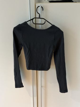 Damen Langarmshirt Schwarz Grösse S neuwertig