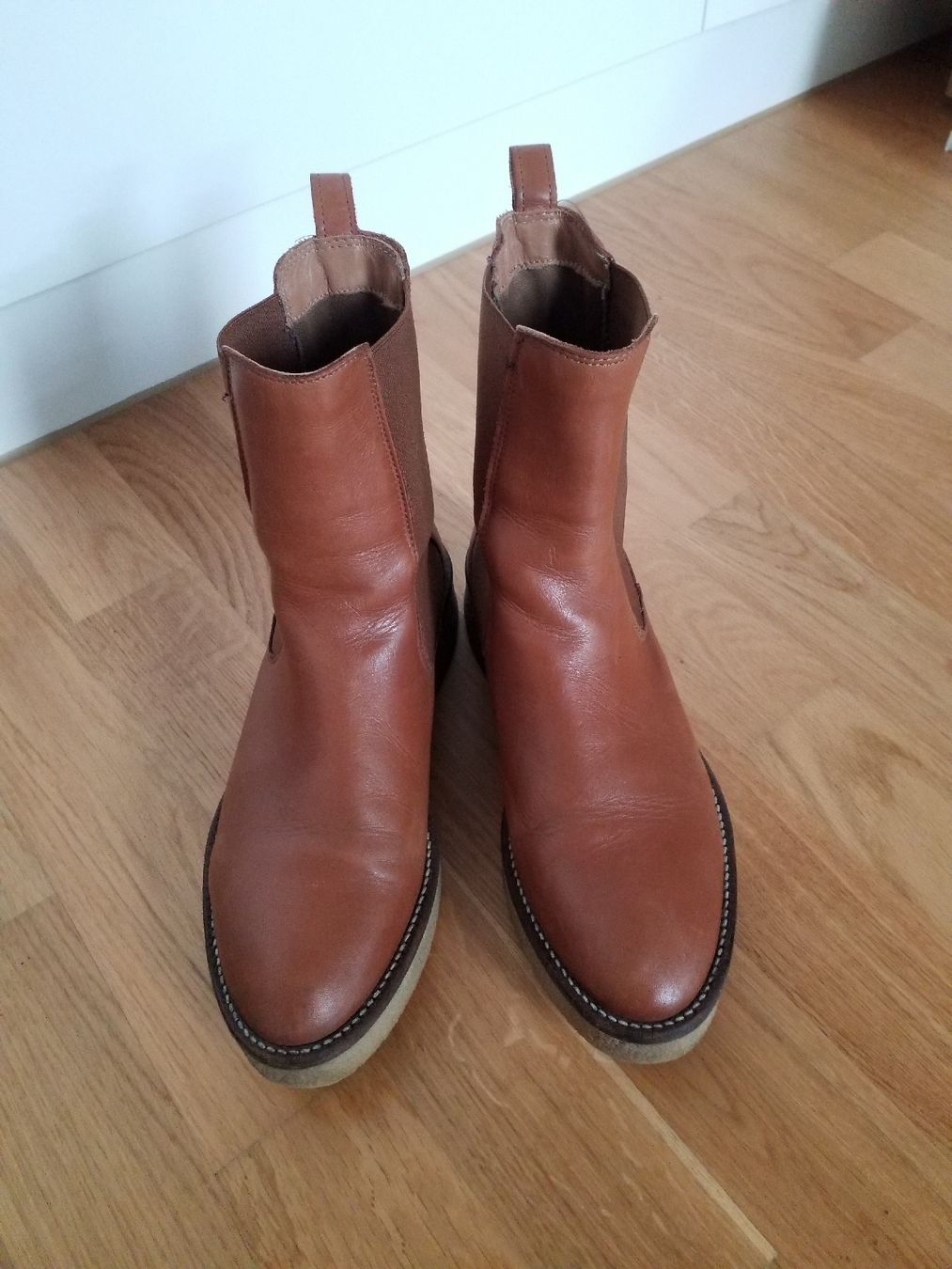 Scarpe da donna: Leather Chelsea  – Usato da Luzern venduto da _Lobster_ 1