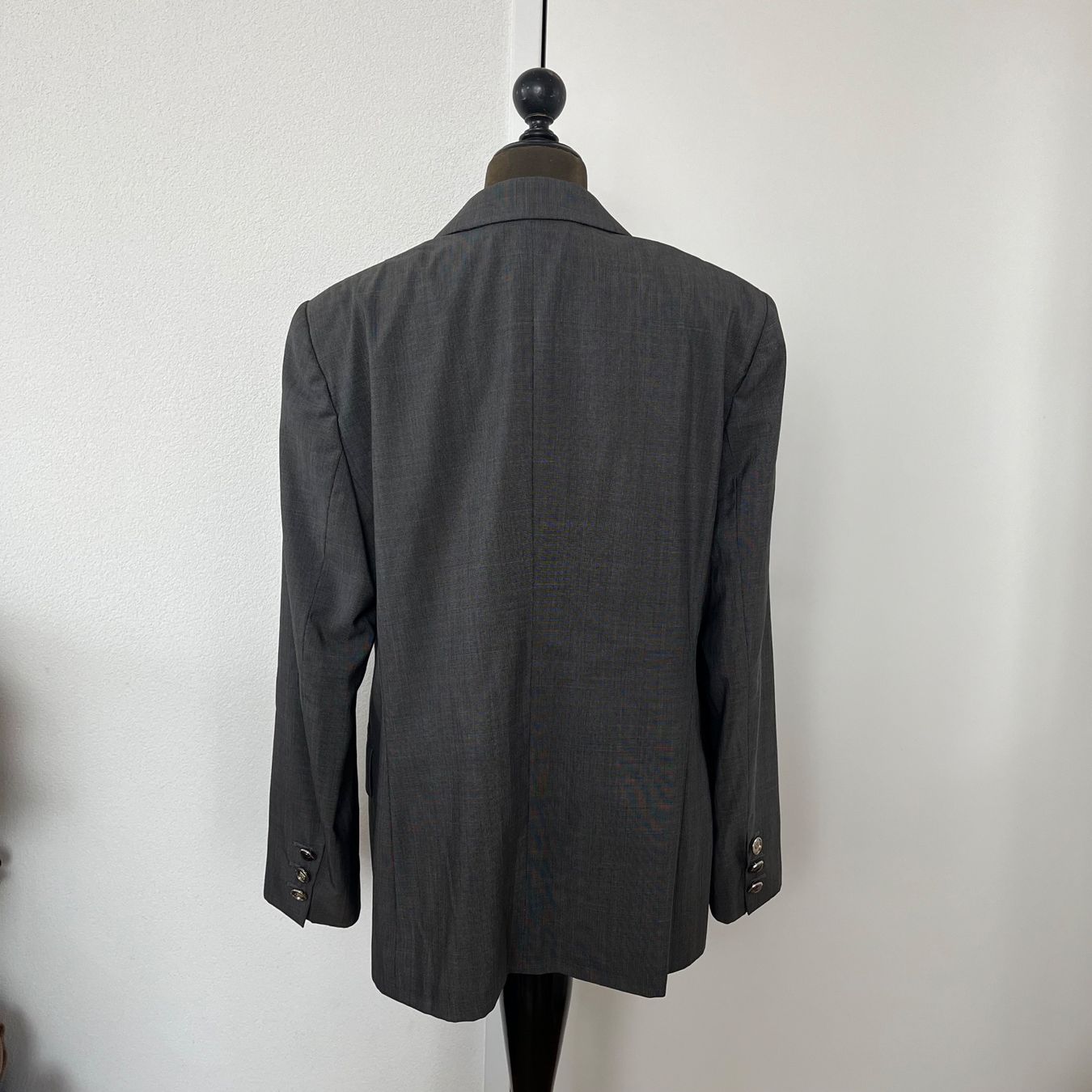 Escada Jacken: Escada Blazer – Gebraucht aus Zug von Grc999 2
