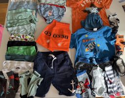 Kleiderpacket fur Jungen, 20+  Art,Unterhosen,PJ , Sonnenhut