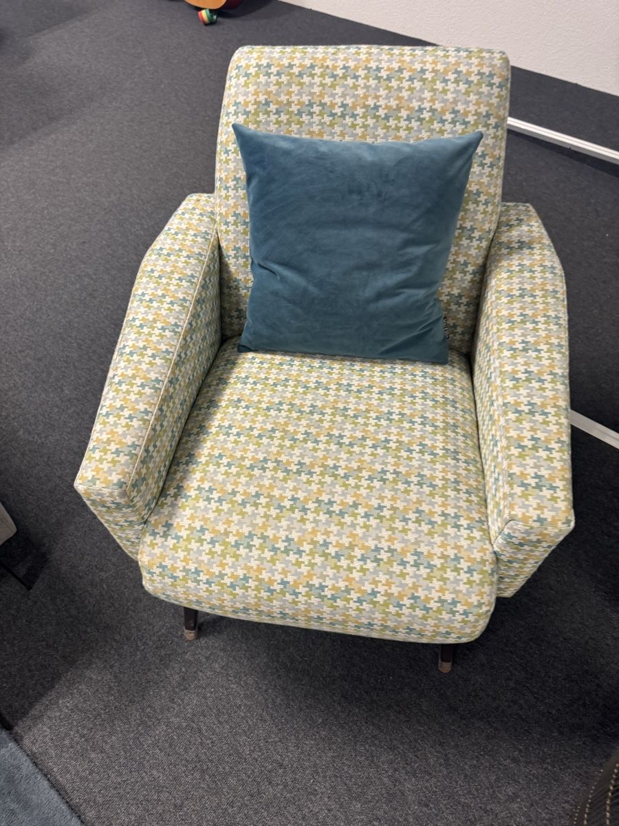Sessel: Sessel mit Muster, guter Zustand, 1 Stk. – Gebraucht aus Zuchwil von Bluejay79