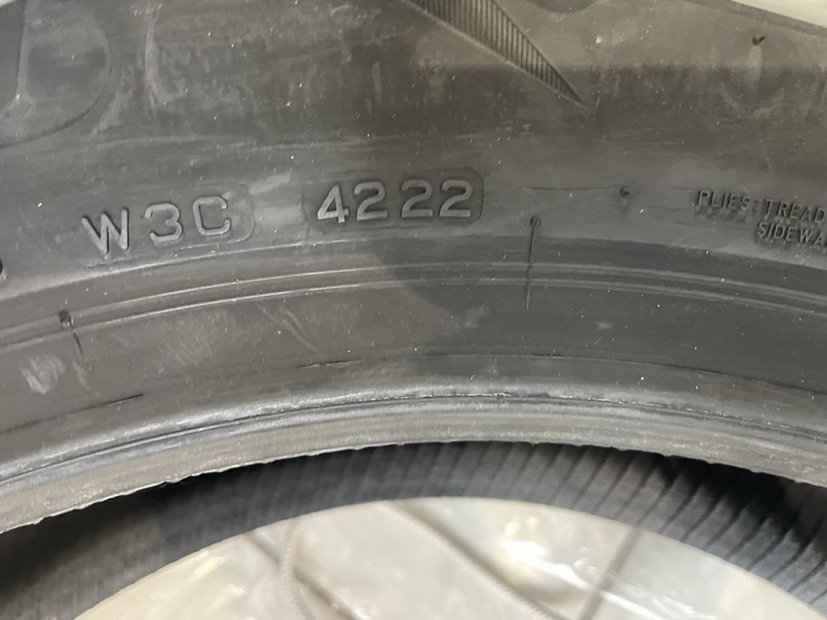 Bridgestone Pneumatici & Ruote complete: Bridgestone Winterpneu Neu 2stk – Nuovo (secondo la descrizione) da Tecknau venduto da Garage_St.Buser 2