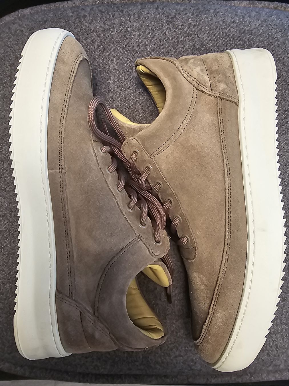 Damenschuhe: Filling Pieces Sneakers Suede Marron T39 – Neu (gemäss Beschreibung) aus Champagne von LoomiStudio 1