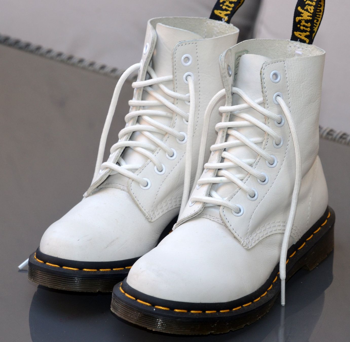 Dr. Martens Scarpe da uomo: Boots / Bottes Dr. Martens  .36 – Usato da Collonges venduto da arashee