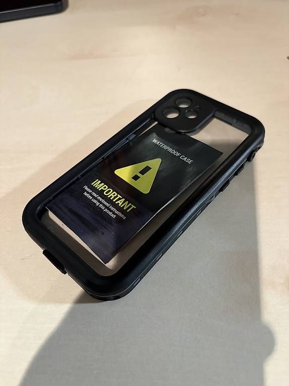 Covers & Schutzfolien: Waterproof case IPhone 12 – Gebraucht aus Prosito von Nic_111 3