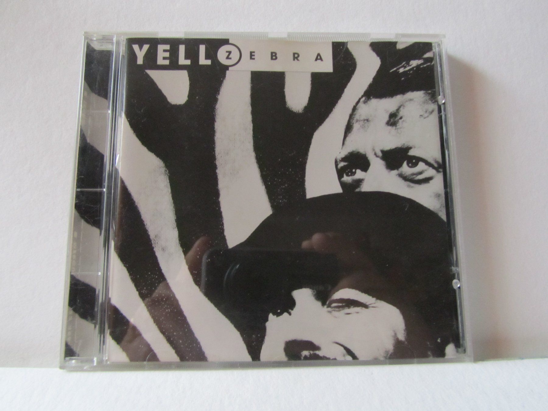 CD: CD Yello, Zebra - Dieter Meier Boris Blank – Usato da Weiningen ZH venduto da dietsch57