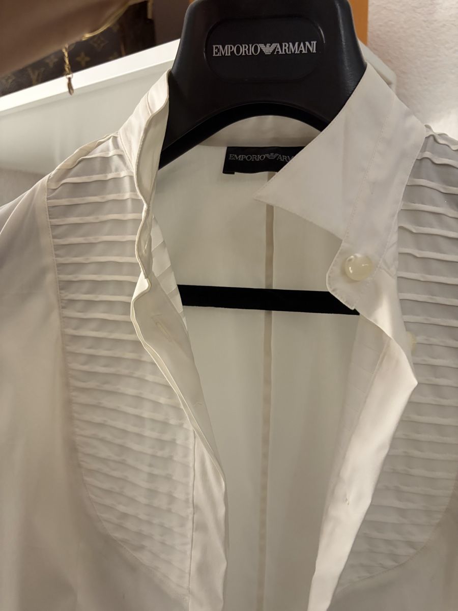 Armani Chemisiers: Damenbluse Emporio Armani – D'occasion à Bolken par viv_52qx