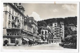 Brunnen Teilansicht mit Hôtels und Autos