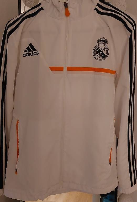 Giacche: Real Madrid Jacke 2013/14 – Usato da Emmenbrücke venduto da lpi_29df