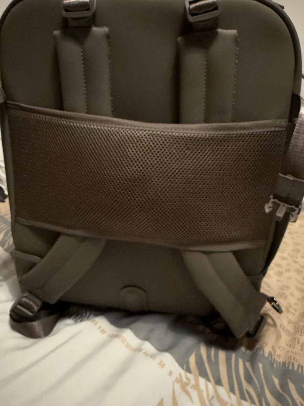 Rucksäcke: Rucksack Pro auf Rollen 16 – Gebraucht aus Zürich von SEDRAEN 8