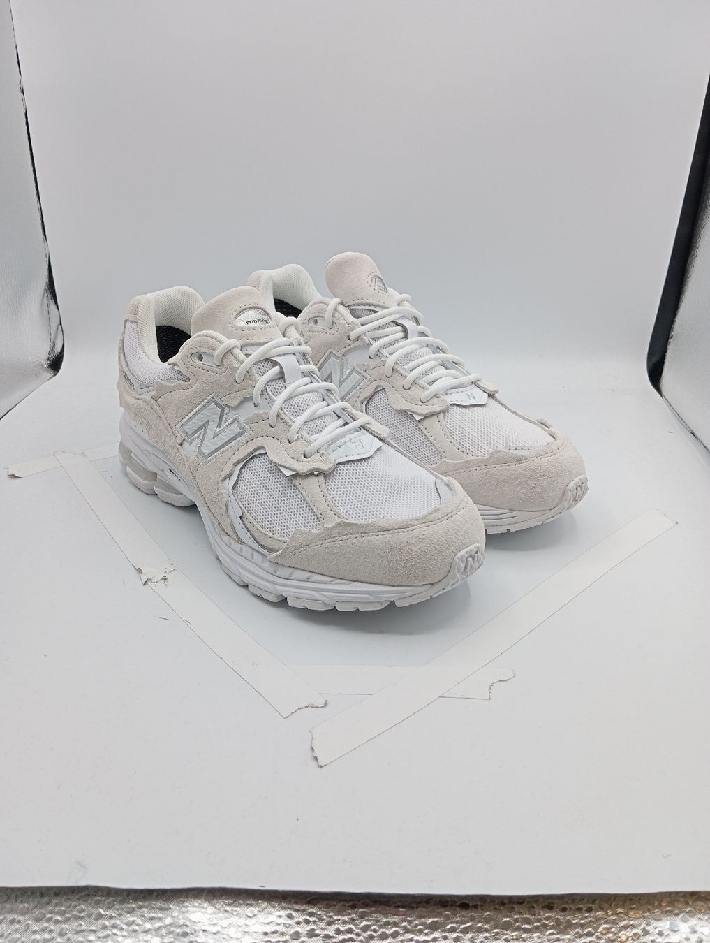New Balance Herrenschuhe: New Balance 2002 Gore Tex (EU38.5) – Neu und originalverpackt aus Schaffhausen von outlez 1