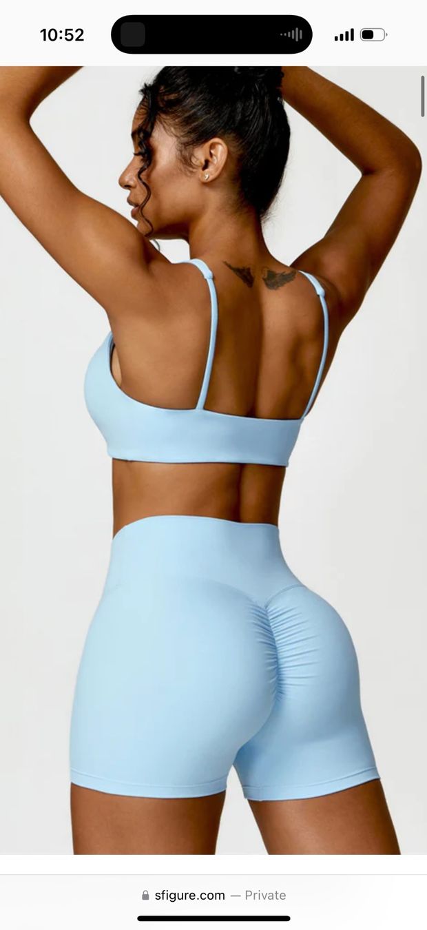 Pantaloni: Shorts set – Nuovo (secondo la descrizione) da Zürich venduto da tre_t57m