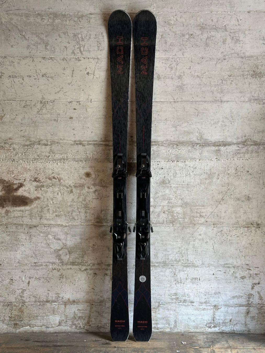 Skis: MACH Spectre Ski 171cm – Gebraucht aus Emmenbrücke von karkarkar 1