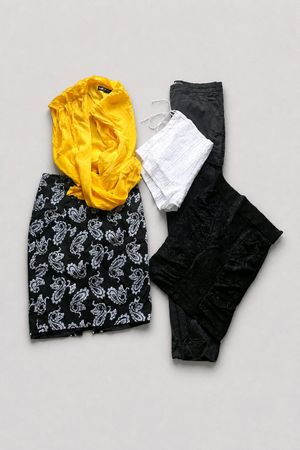 Damen Sommer-Paket 5-teilig ca. Gr. M 2x Mango, Zara, AJC