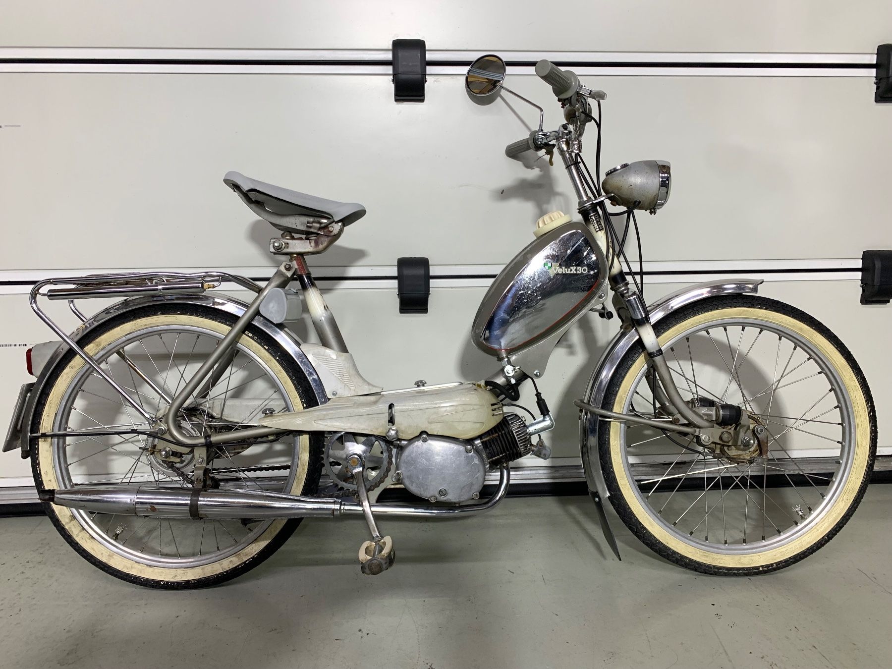 Puch Ciclomotori: Puch X30 Velux Automat – Usato da Salez venduto da Der.Rheintaler