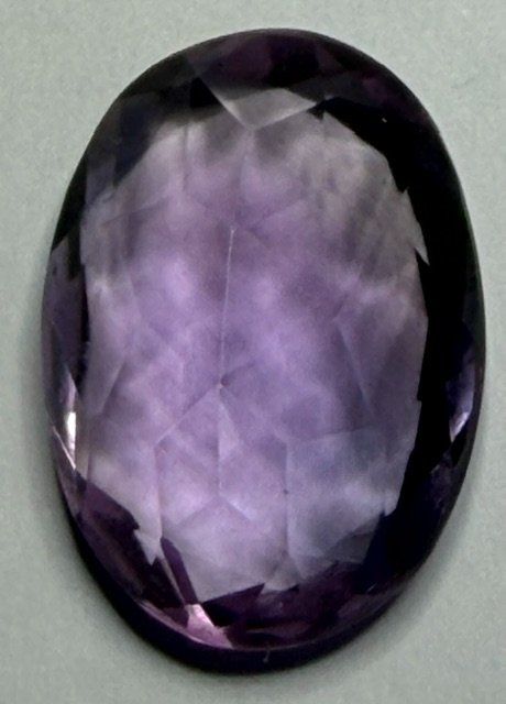 Pietre preziose: Amethyst? Edelstein oval geschliffen violett – Usato da Luzern venduto da Kartenansicht 1