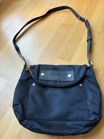Marc Jacobs Preppy Natasha Nylon Crossbody Schwarz