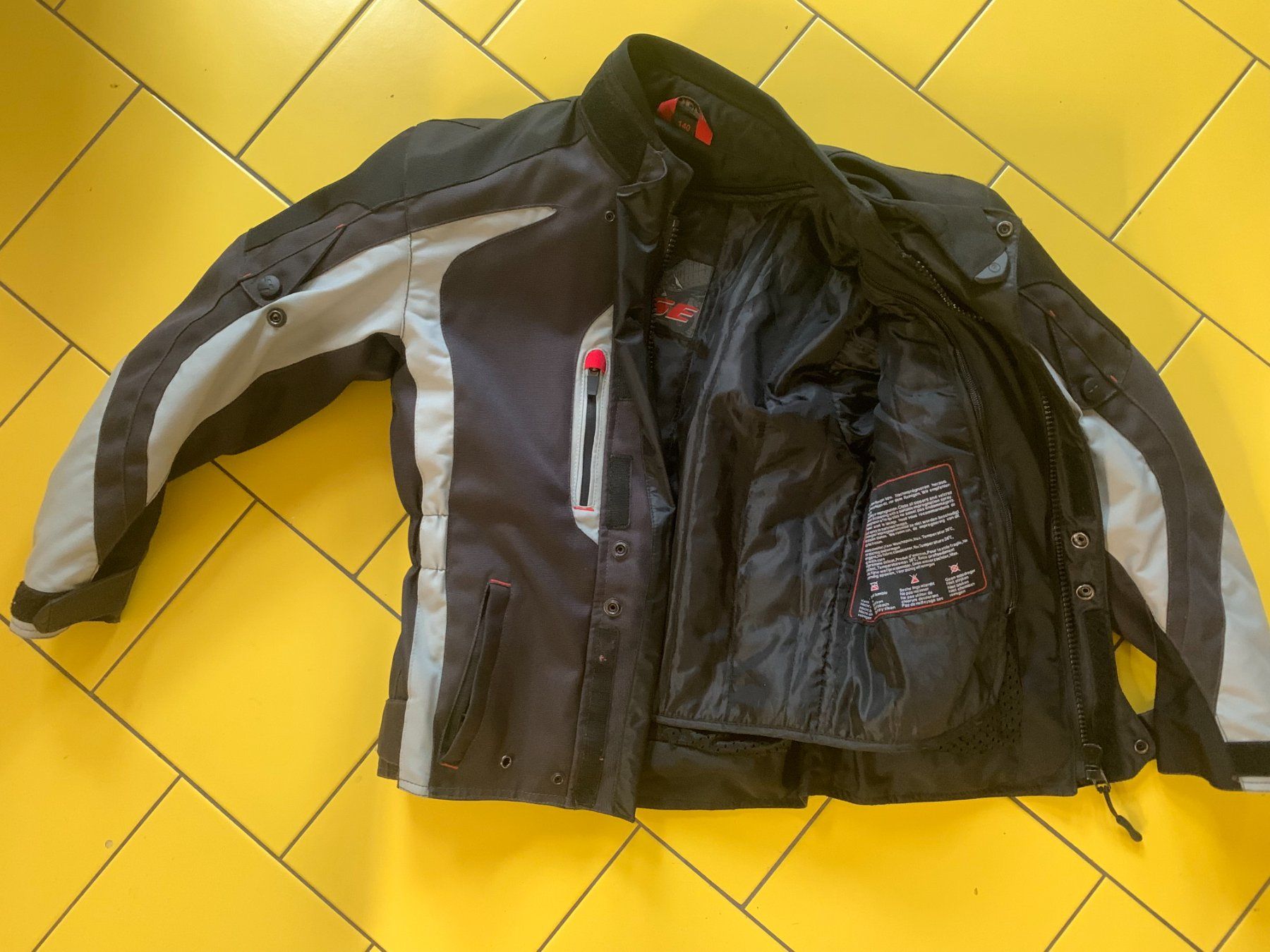 Giacche & Cappotti: Veste Moto enfant – Usato da Genève venduto da adeas 2