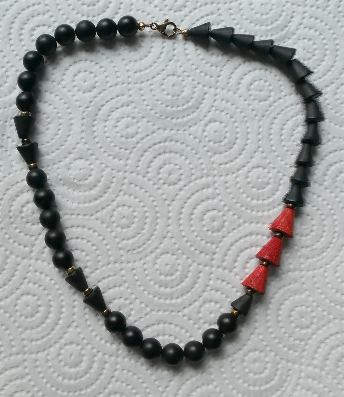 Onyx Catenine: Halskette Onyx matt schwarz Edelstein – Usato da Frauenfeld venduto da dhour