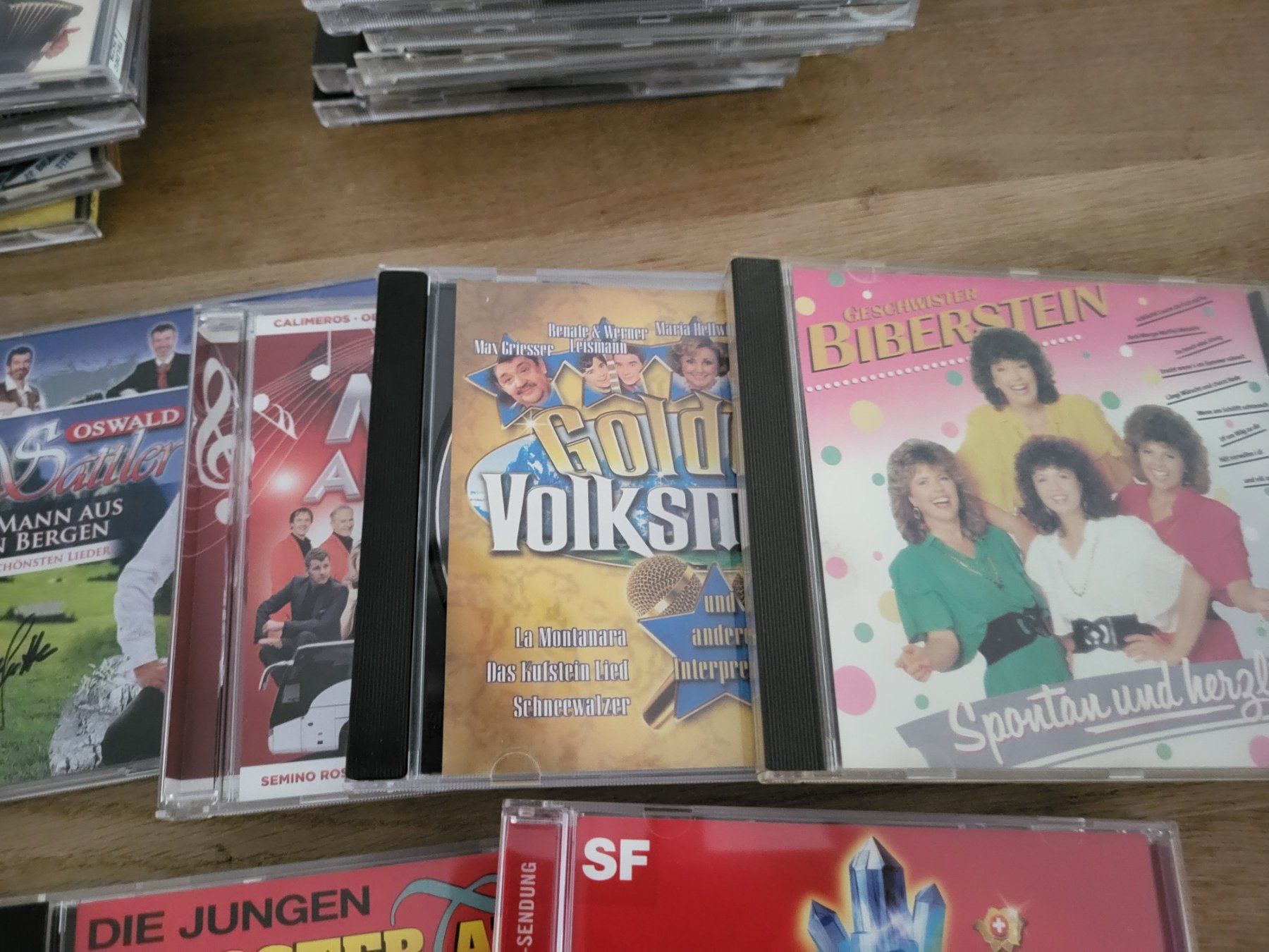 CD: Sammlung: 39 volkstümliche CD's – Usato da Urtenen-Schönbühl venduto da Lari1 4