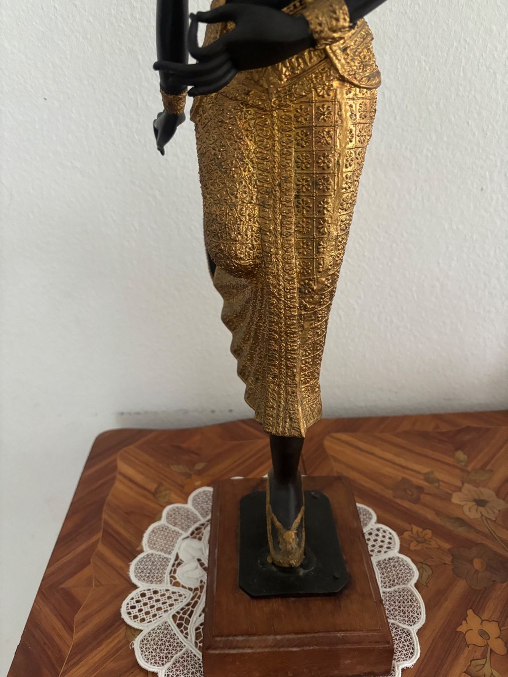 Statuette: Asiatische Tempeltänzerin Bronze – Usato da Kriens venduto da Mollinos 4