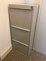 Vintage Stahl-Aktenschrank mit 3 Schubladen, Top Zustand!