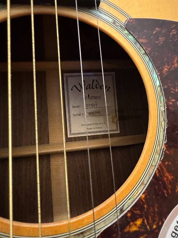 Strumenti musicali: Akustikgitarre mit Tonabnehmer – Usato da Embrach venduto da CarlosTF 1