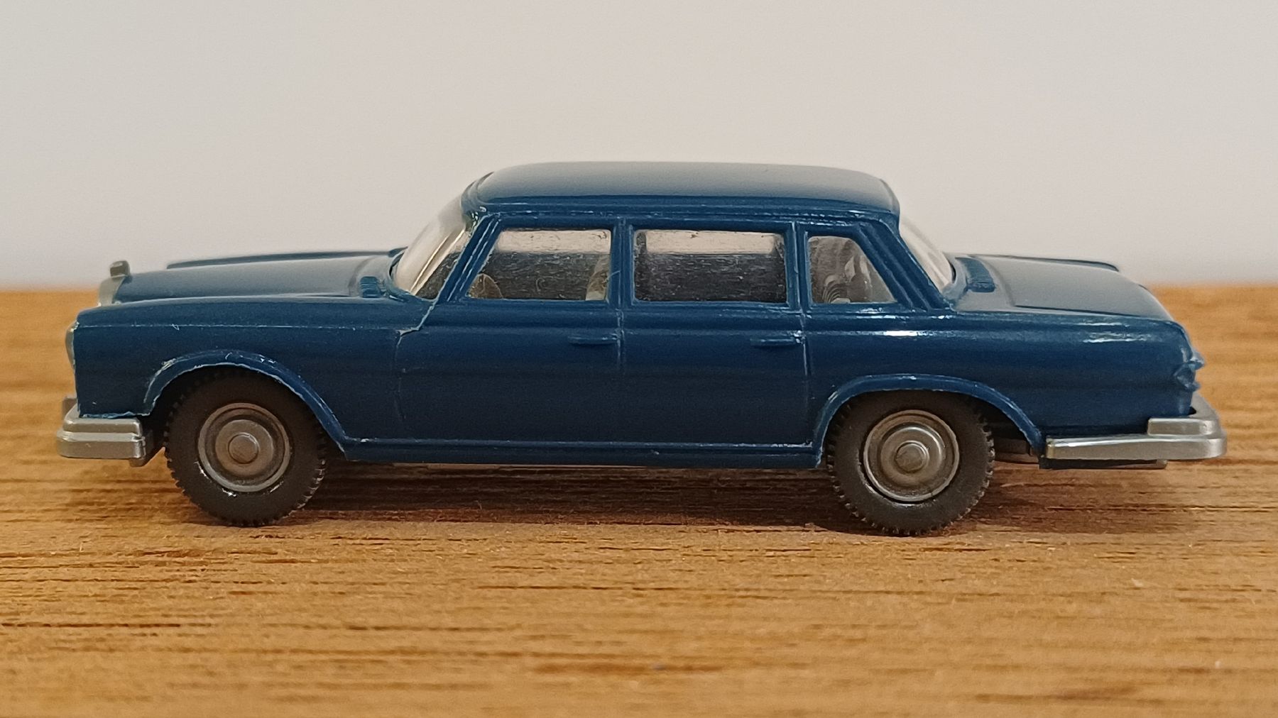 Wiking Modellini d'auto: Mercedes 600 von Wiking – Usato da Uznach venduto da Katinka83 4