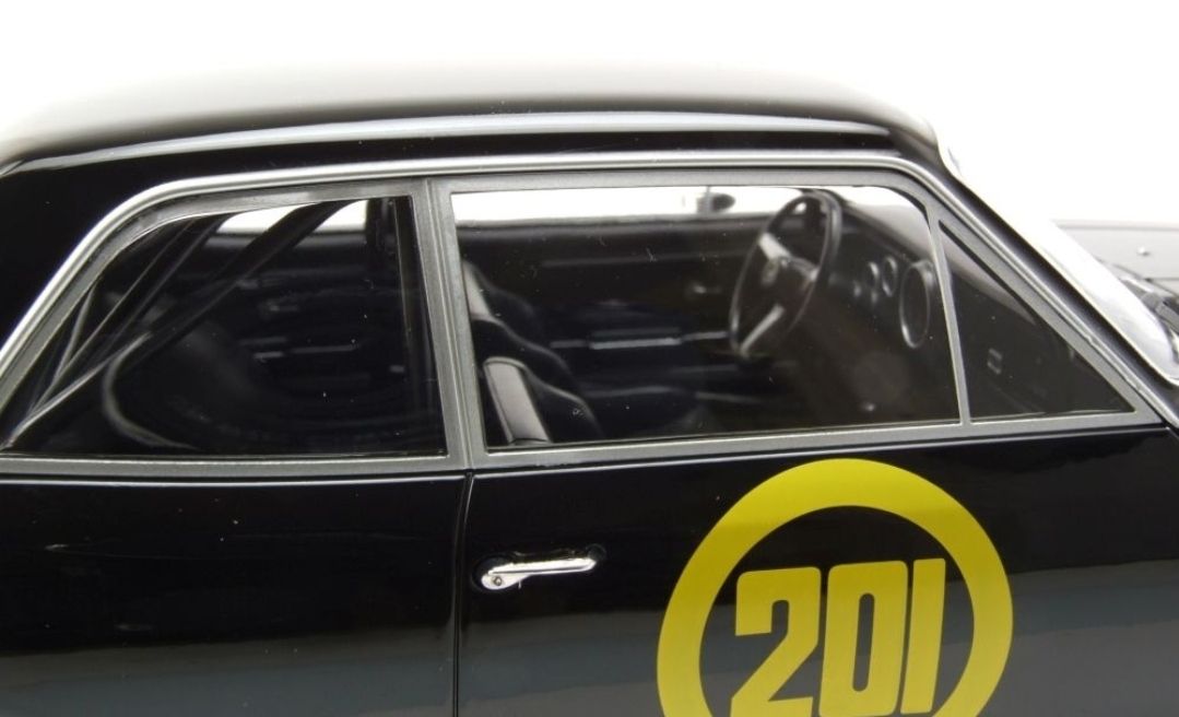 Opel Modellini d'auto: Opel Commodore A GS/E Coupe Sondermodell 201 1:18 MCG – Nuovo e nell'imballaggio originale da Bern venduto da WeLoveCars 3