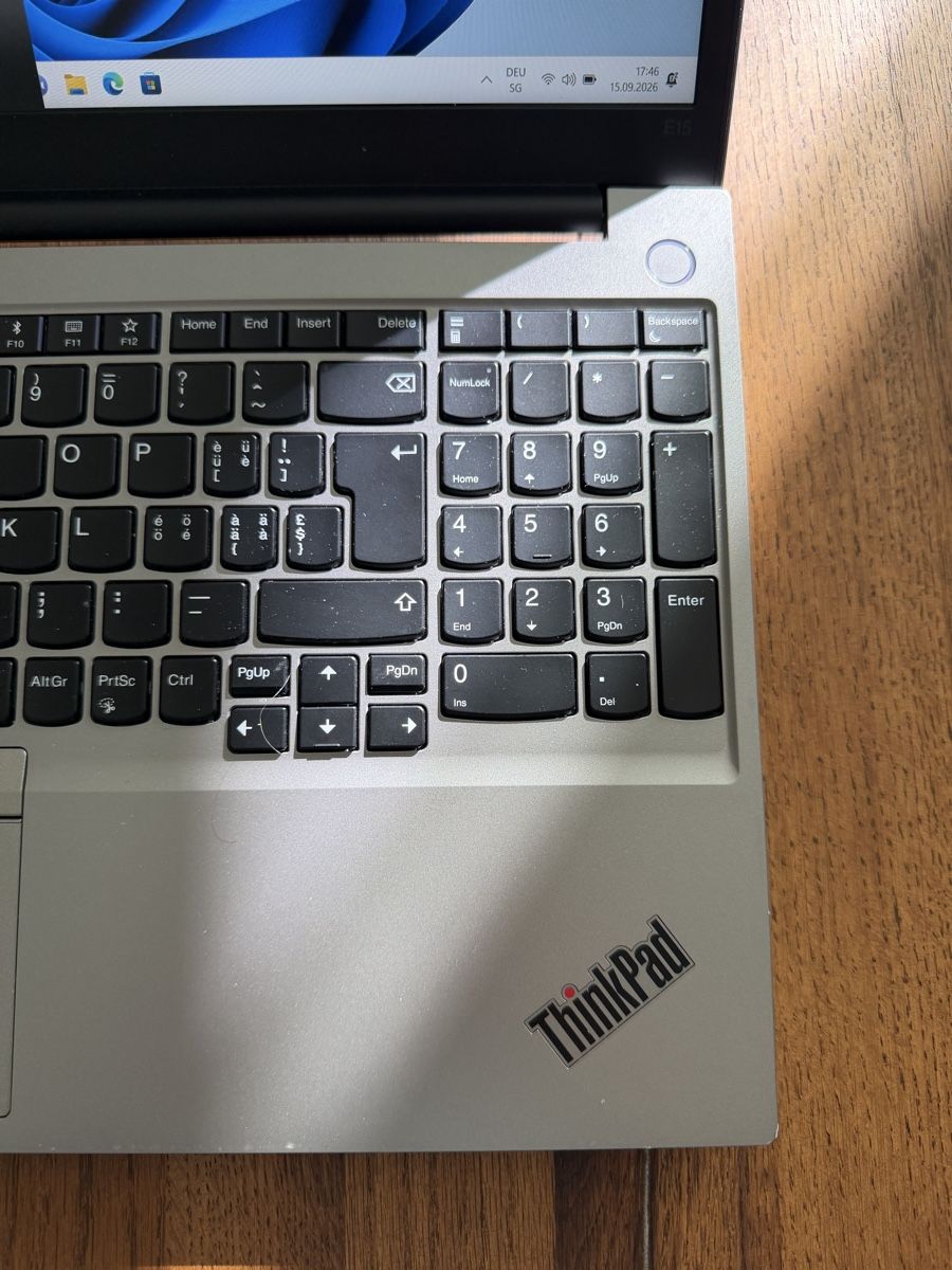 Lenovo Notebook: Notebook - Lenovo ThinkPad E15 - Ab 1 Fr..! – Difettoso da Zürich venduto da ersel 2