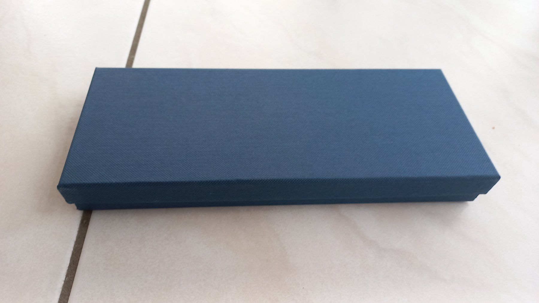 Altro in Decorazioni & Accessori: Karton Box für Halsketten – Nuovo (secondo la descrizione) da Winistorf venduto da acreativ2 1