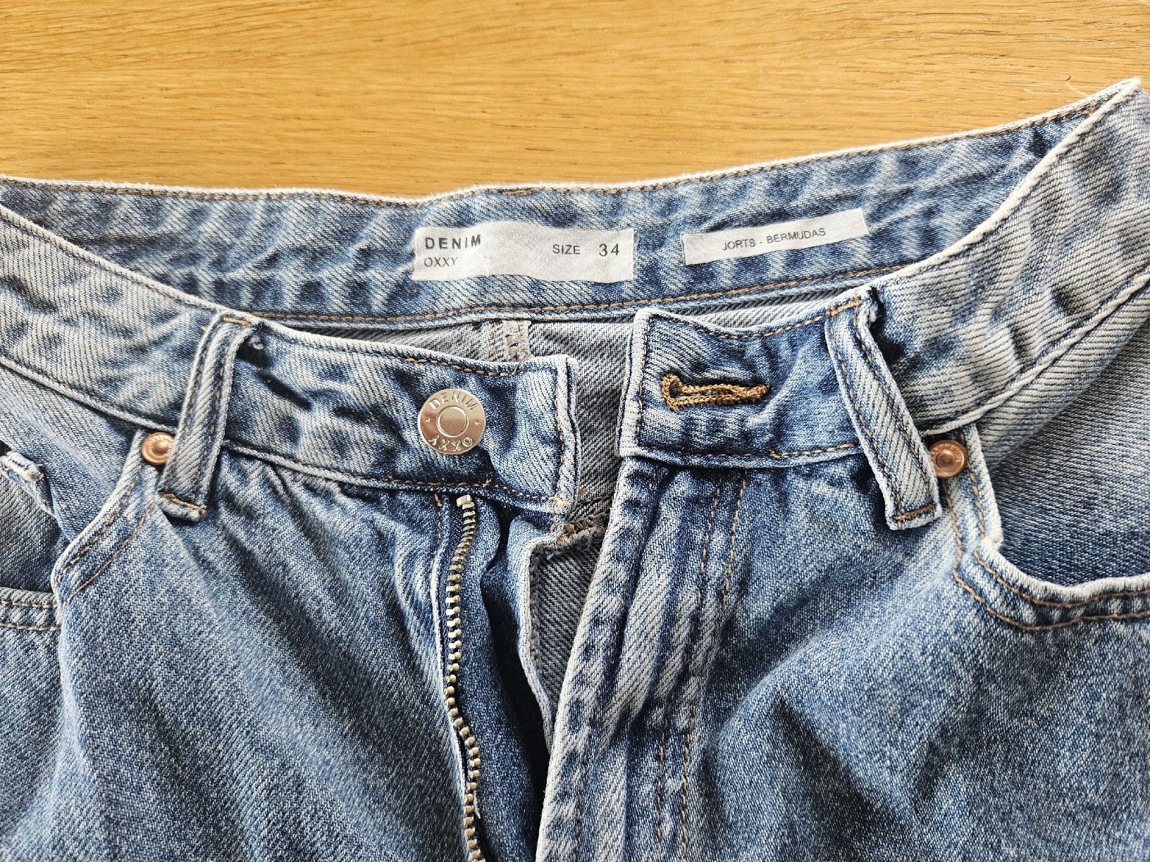 Jeans: Jorts Jeans – Nuovo (secondo la descrizione) da Rorschacherberg venduto da Oberhaupt79 1