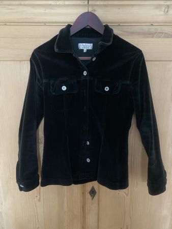 Schwarze Samt Jacke - Hennes Collection, Gr. 38 Top!