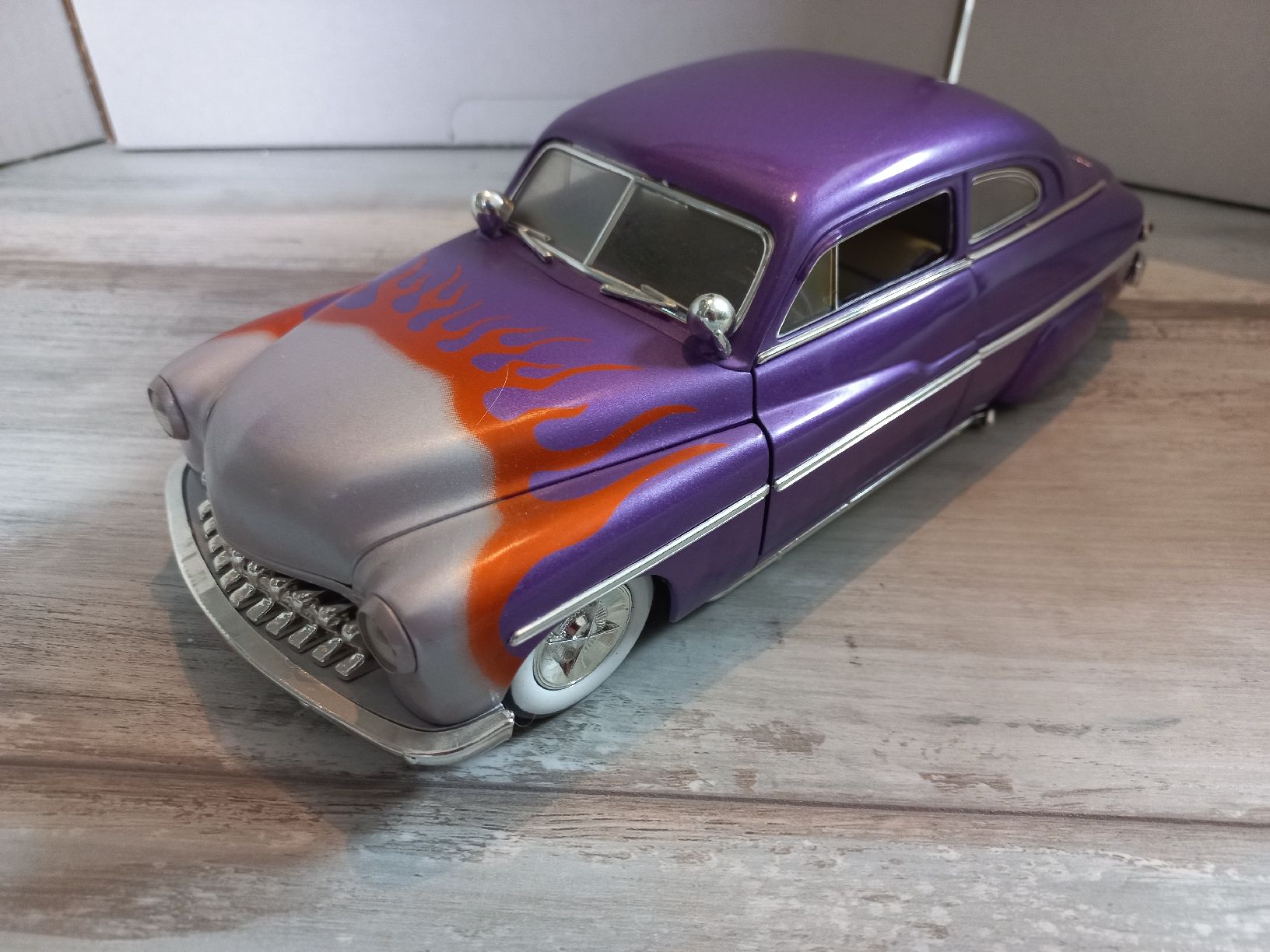 AMT/ERTL Modellini d'auto: Mercury 1949 1/18 ERTL – Usato da Attalens venduto da remy_s00 1
