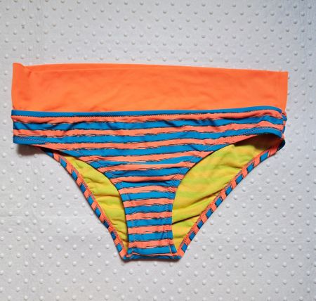 Neu! Arena Badehose Gr. 36
