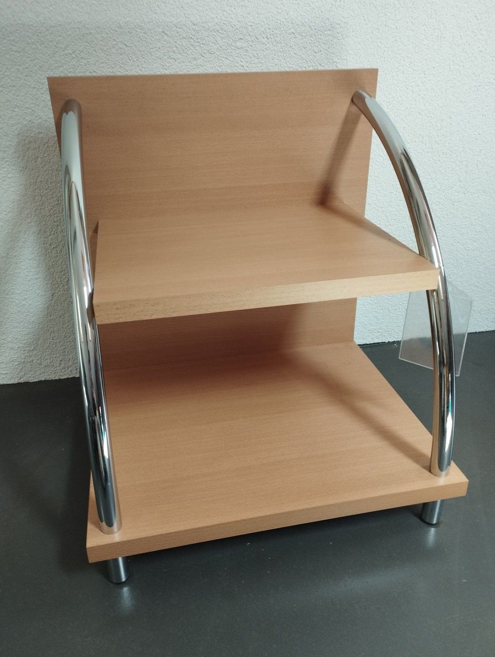Comodini: Nachttisch Drive Einzelstück – Usato da Kloten venduto da bilgeri01 1