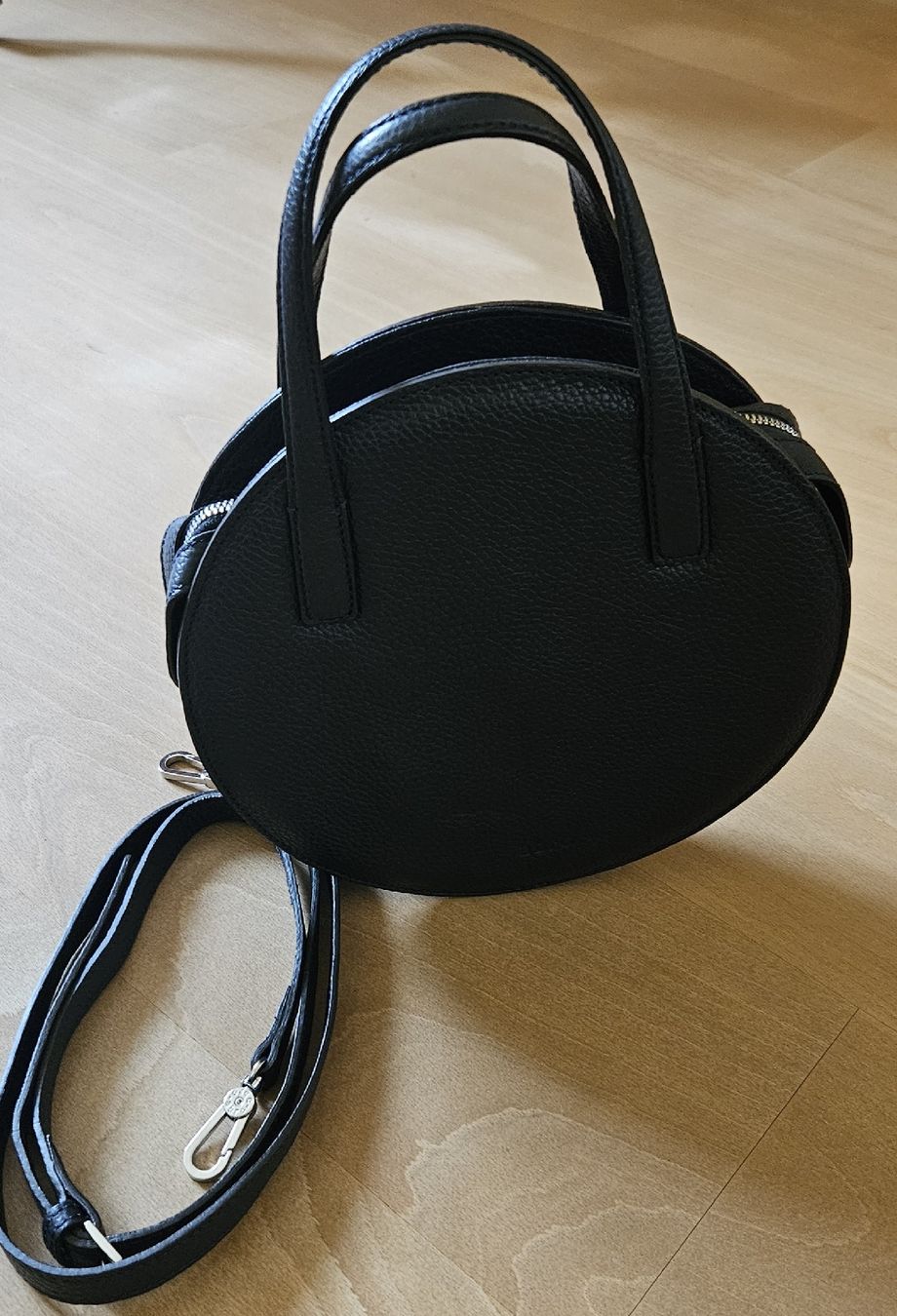 Abro Borse da donna: Handtasche rund ABRO – Nuovo (secondo la descrizione) da Kefikon TG venduto da pelikan18 1