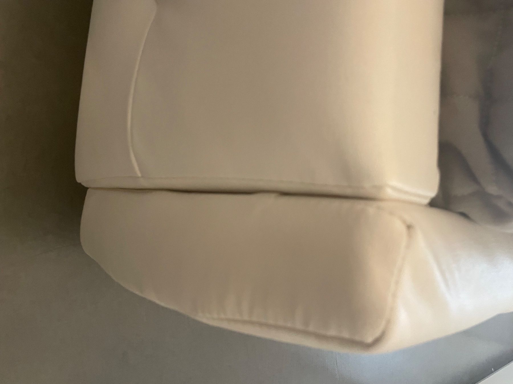 Letti: Bett 160x200 – Usato da Zürich venduto da Ivona3 7