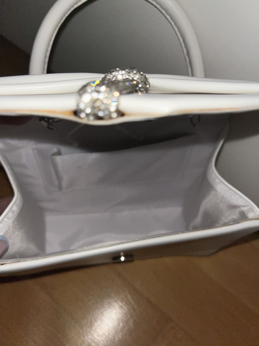 Taschen für Damen: Handtasche weiss mit Strassschmuck – Gebraucht aus Schaffhausen von Gavran02 2