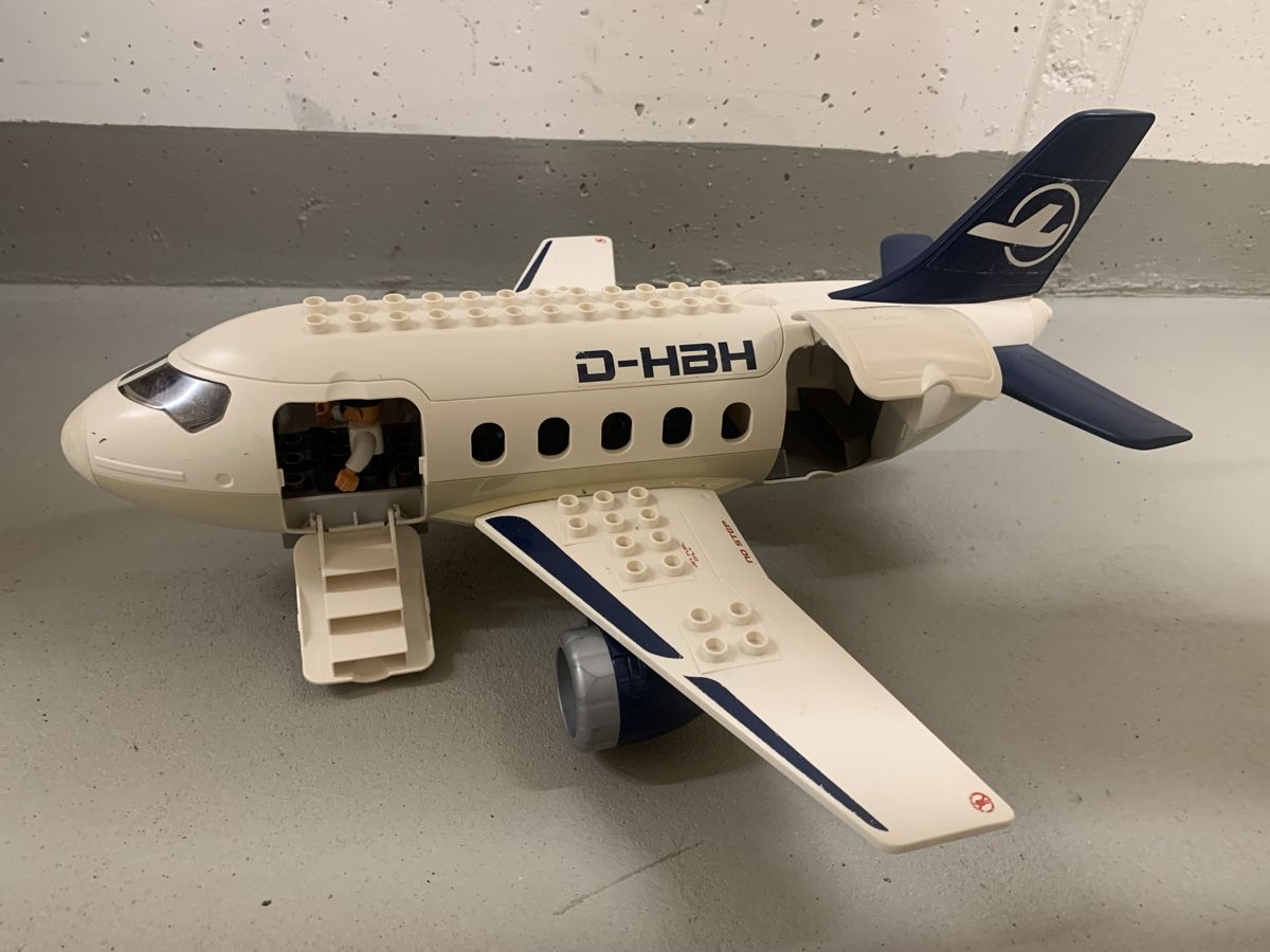 Giocattoli: Flugzeug von Duplo – Usato da Fällanden venduto da jovibovi88 1