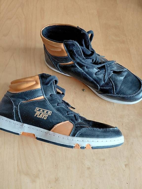 Scarpe da uomo: Turnschuhe  gr. 38 – Usato da Ostermundigen venduto da sta_vl6d