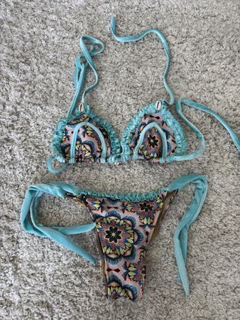 Nellykini bikini