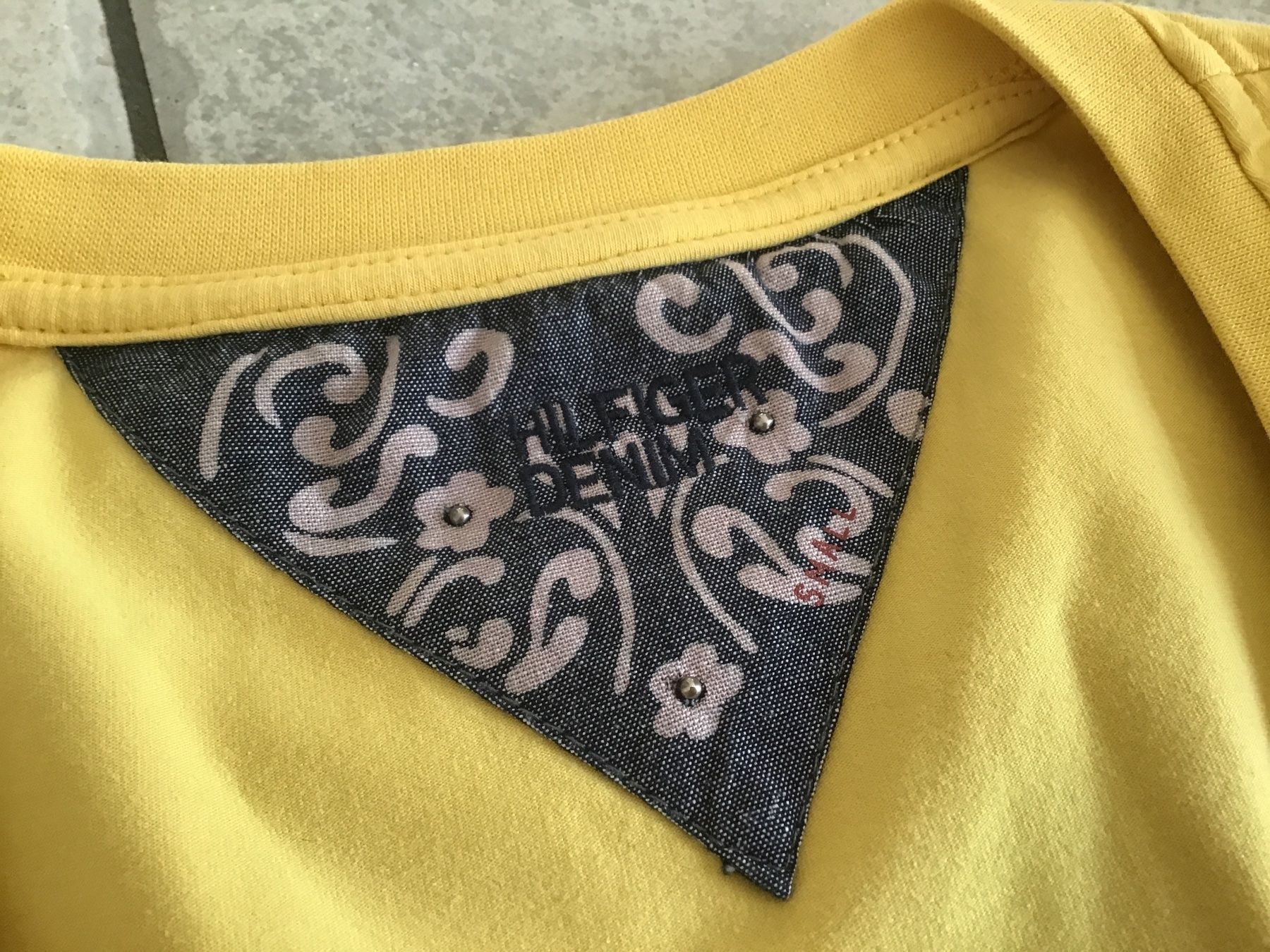 Blusen: „HILFIGER DENIM“ Gr.SMALL – Gebraucht aus Waltenschwil von lina-04 2