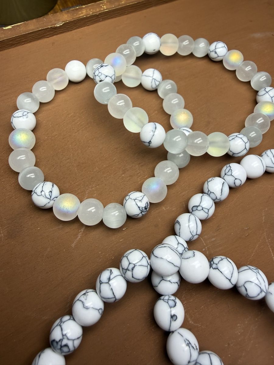 Bracciali & Braccialetti: Assorted Stone inBead Bracelets NEW Set of 8 – Nuovo e nell'imballaggio originale da Wald ZH venduto da Carloiten 4
