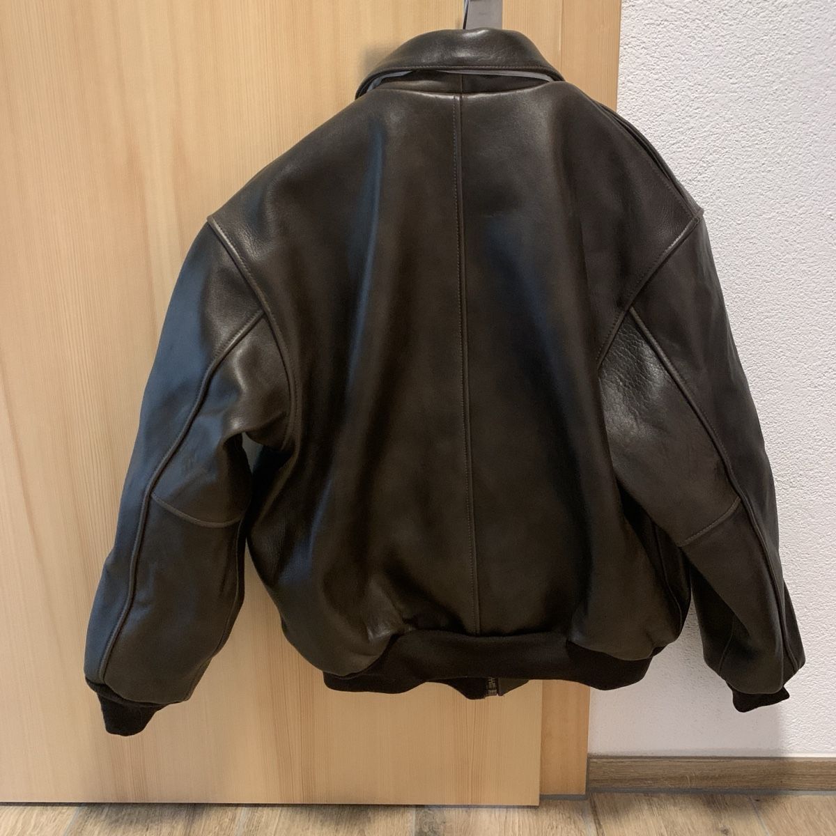 Schott Giacche: Schott NYC Leather Jacket A2 (L) – Nuovo e nell'imballaggio originale da Horw venduto da HerrTadellos 4