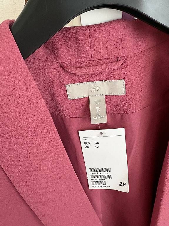 Giacche: Neuer H&M Blazer 38 – Usato da Gersau venduto da iss_gpt7 2