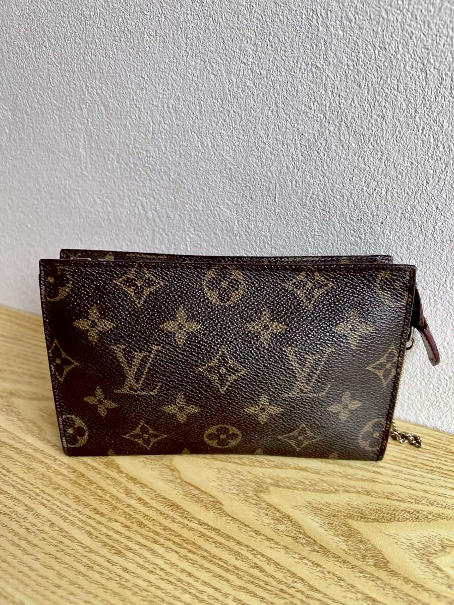 Louis Vuitton Borse: Ab 1 fr, Louis Vuitton toiletry pouch pm – Usato da Widnau venduto da Pukpan_99